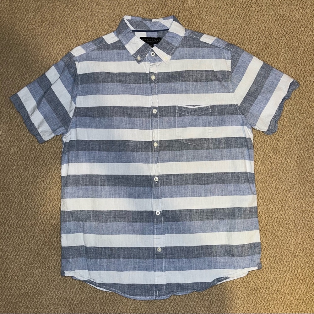 Mens Aeropostale Short Sleeve Button Up